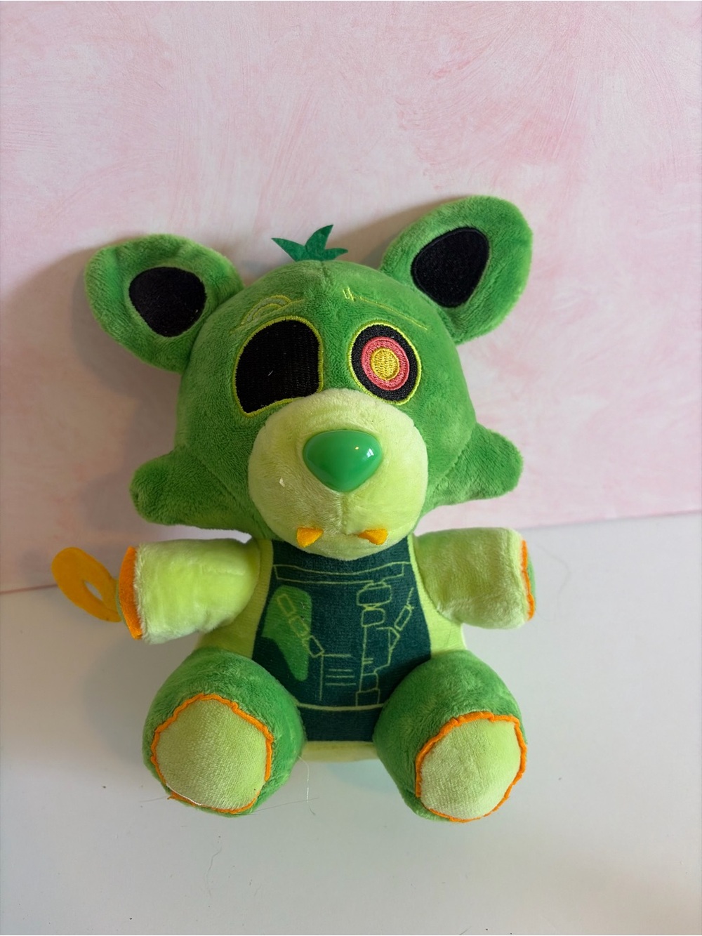 Five nights at Freddy’s Funko Blacklight foxy plush
